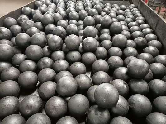 Versatile Gusseisenkugeln für verschiedene industrielle Schleifarbeiten