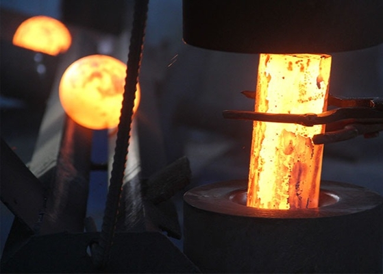 Fabrikpreis hochwertige warmgewalzte, verschleißfeste Schmiede-Stahlschleifkugeln für die Mine